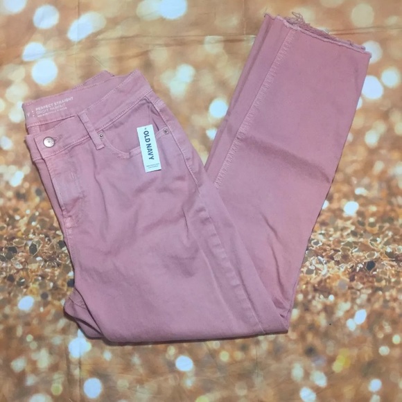 Old Navy Denim - NWT Old Navy Mid Rise Perfect Straight Pant 6 New